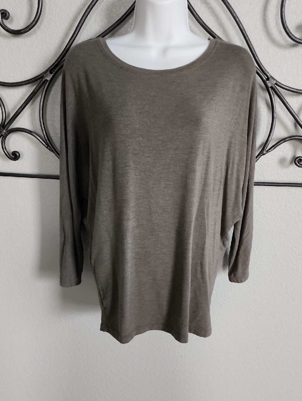 Tahari Olive Green Dolman Boatneck Top